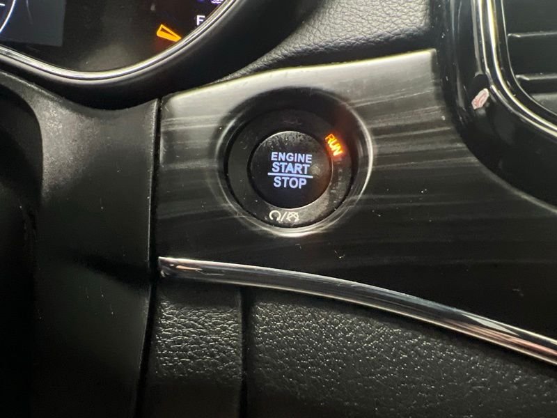 Used 2020 White Jeep Limited image 27