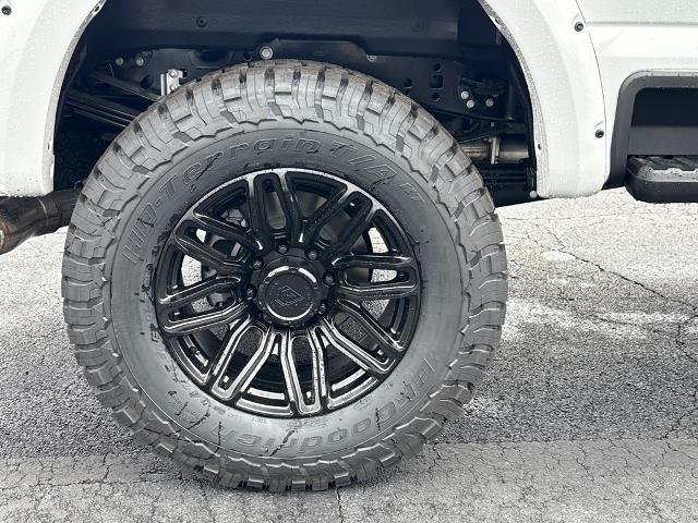 New 2026 Oxford White Ford F-250® Lariat TS MotorSport Valor Package image 49