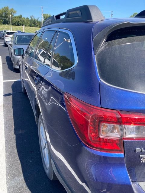Used 2016 Blue Subaru 2.5i Premium image 7