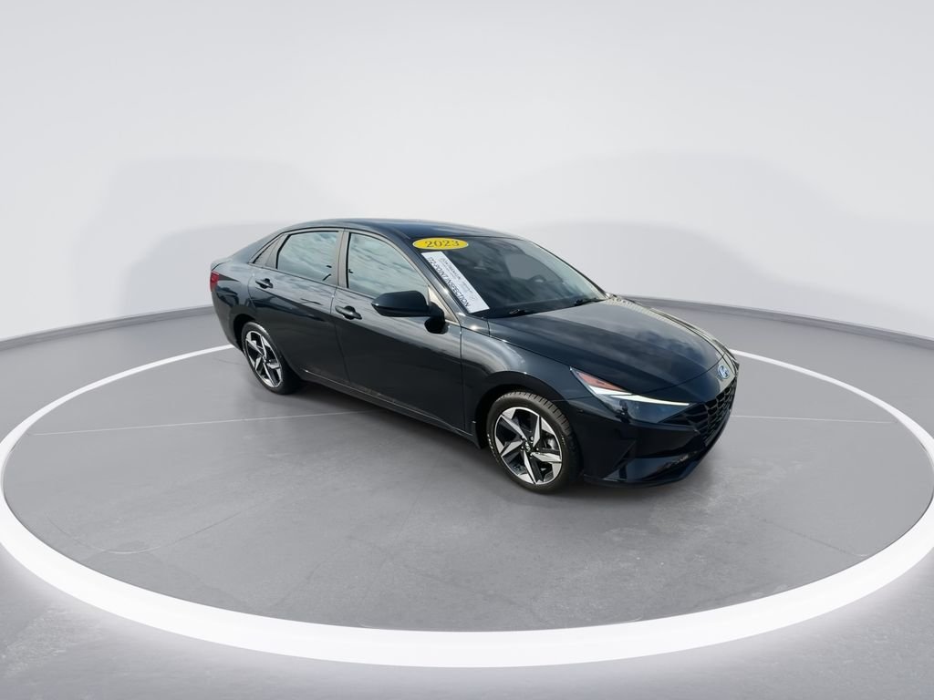 Used 2023 Hyundai Elantra SEL with VIN KMHLS4AG4PU606085 for sale in Campbellsville, KY