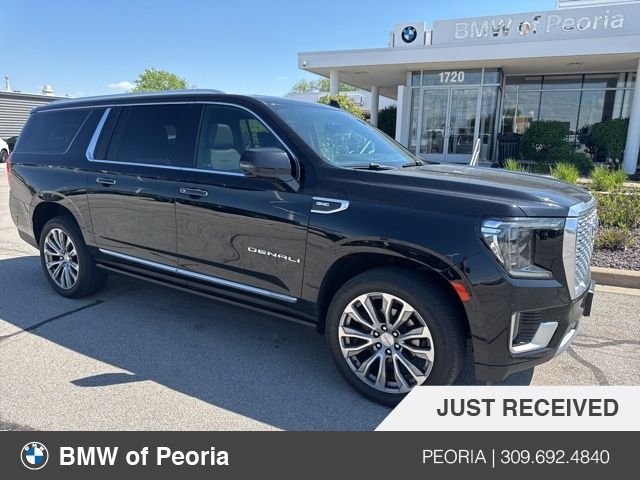 2021 GMC Yukon Denali's photo