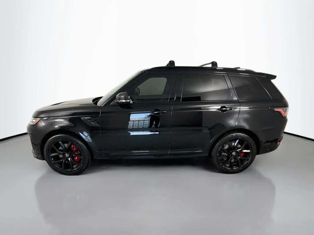 Used 2021  Land Rover SVR image 2