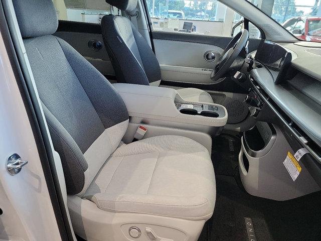 New 2026 Snow White Pearl Hyundai SE image 12