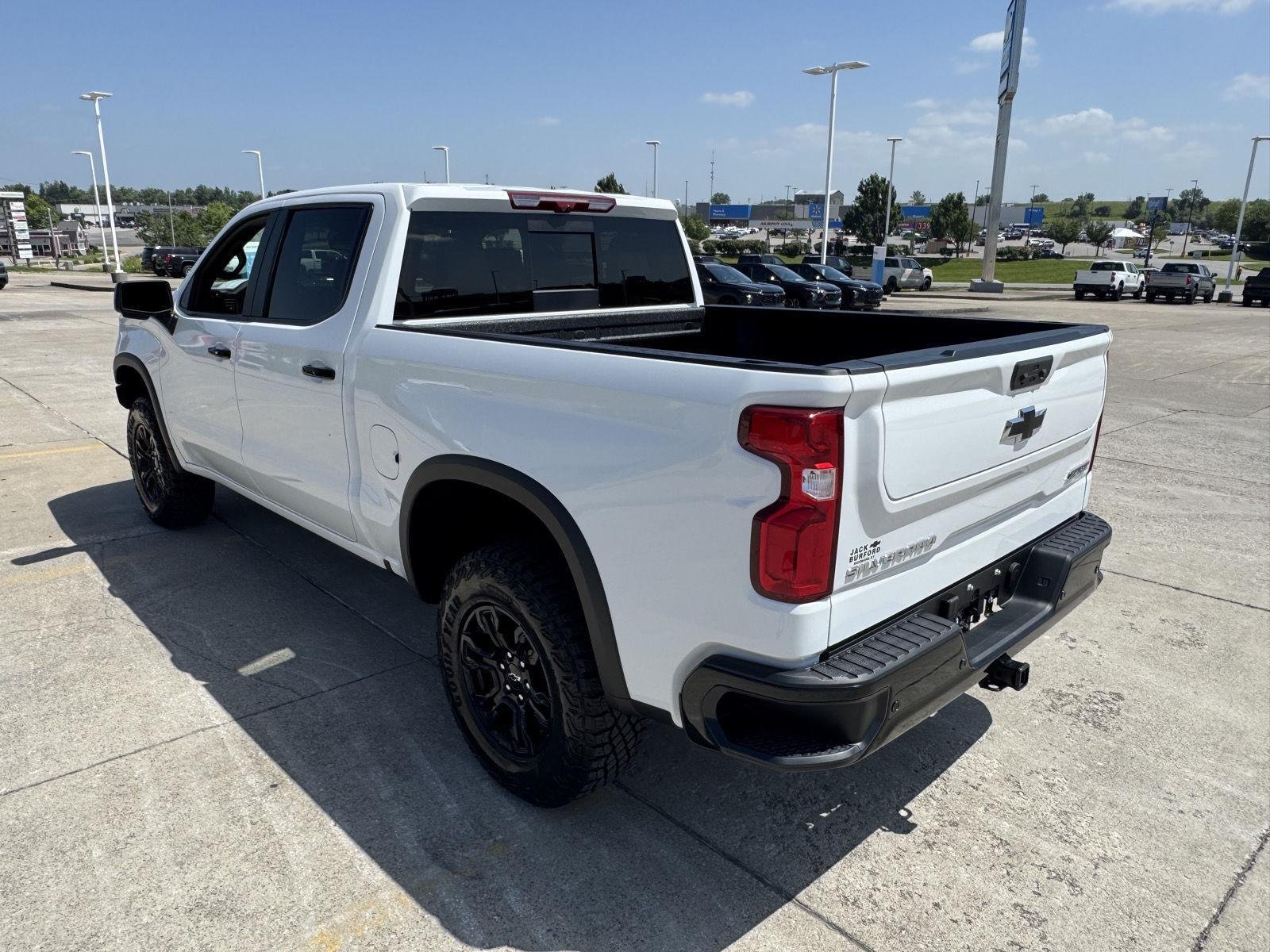 2026 Chevrolet Silverado 1500 ZR2 - Photo 69