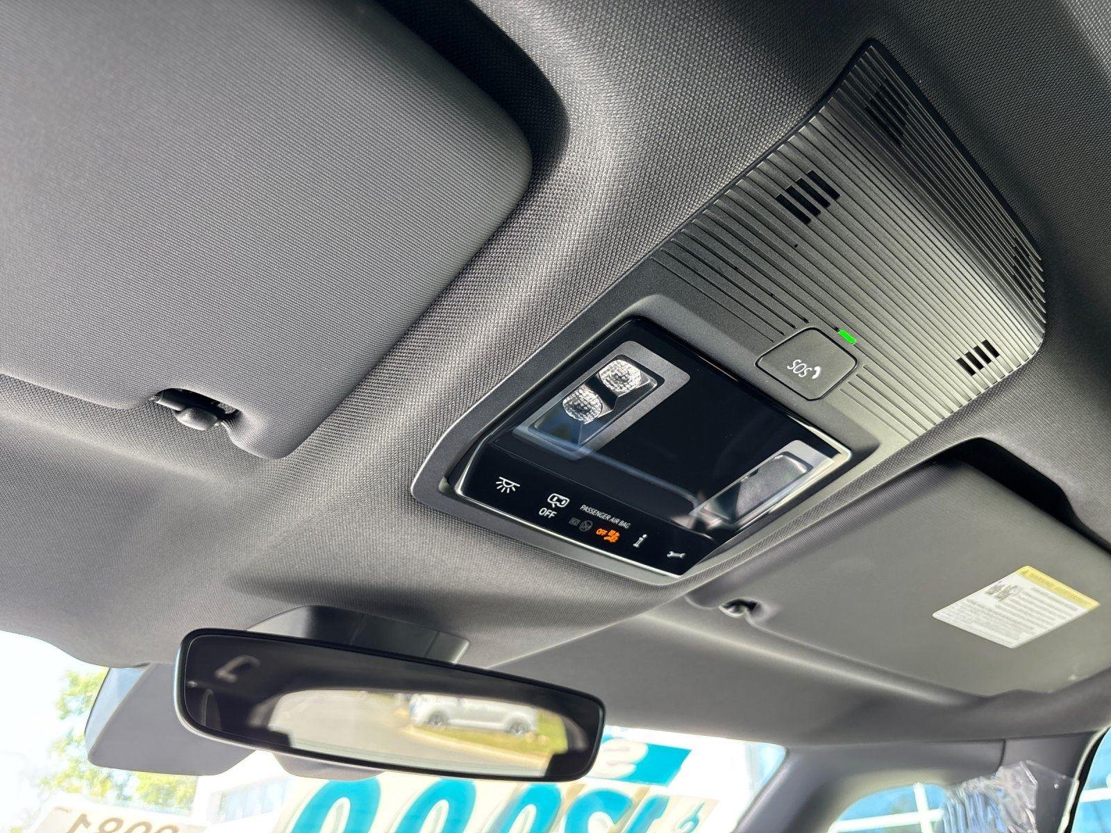 2025 Volkswagen ID. Buzz PRO S - Photo 30