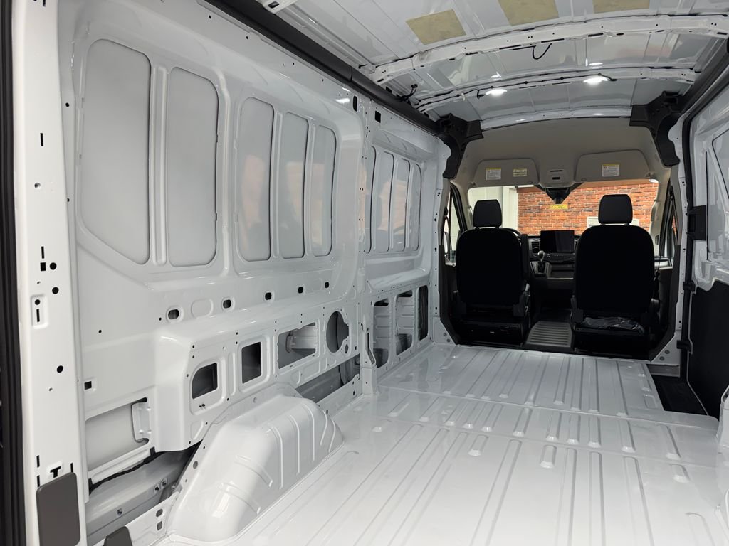 New 2026 White Ford Base image 25