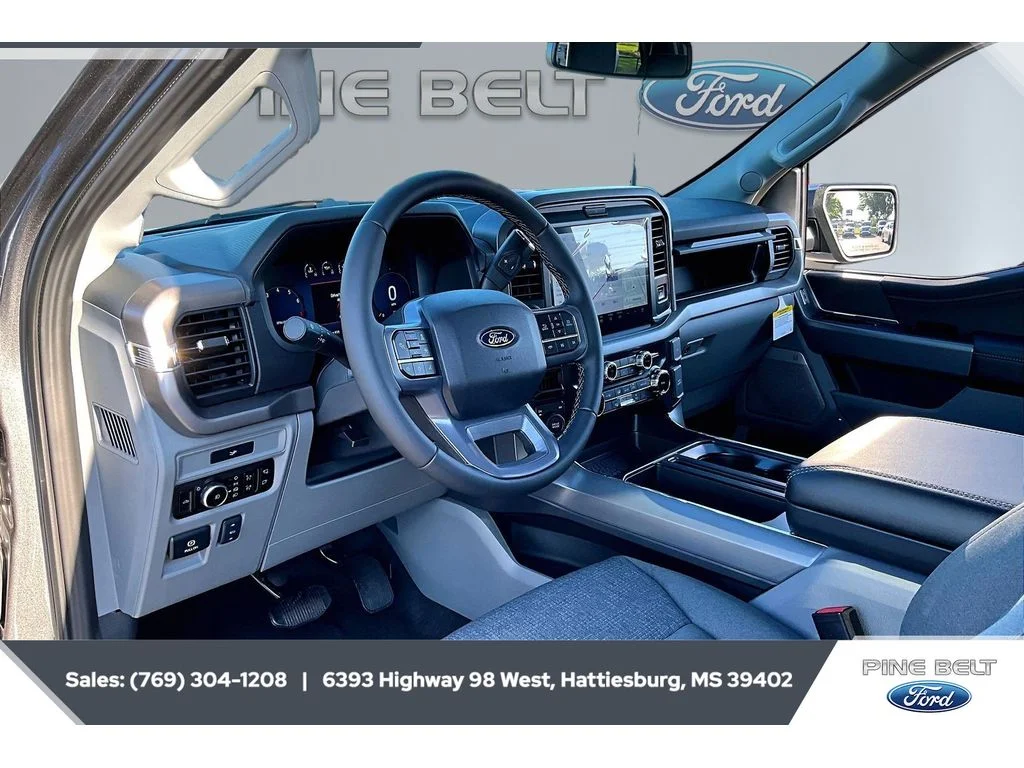 New 2026 Carbonized Gray Metallic Ford XLT image 13