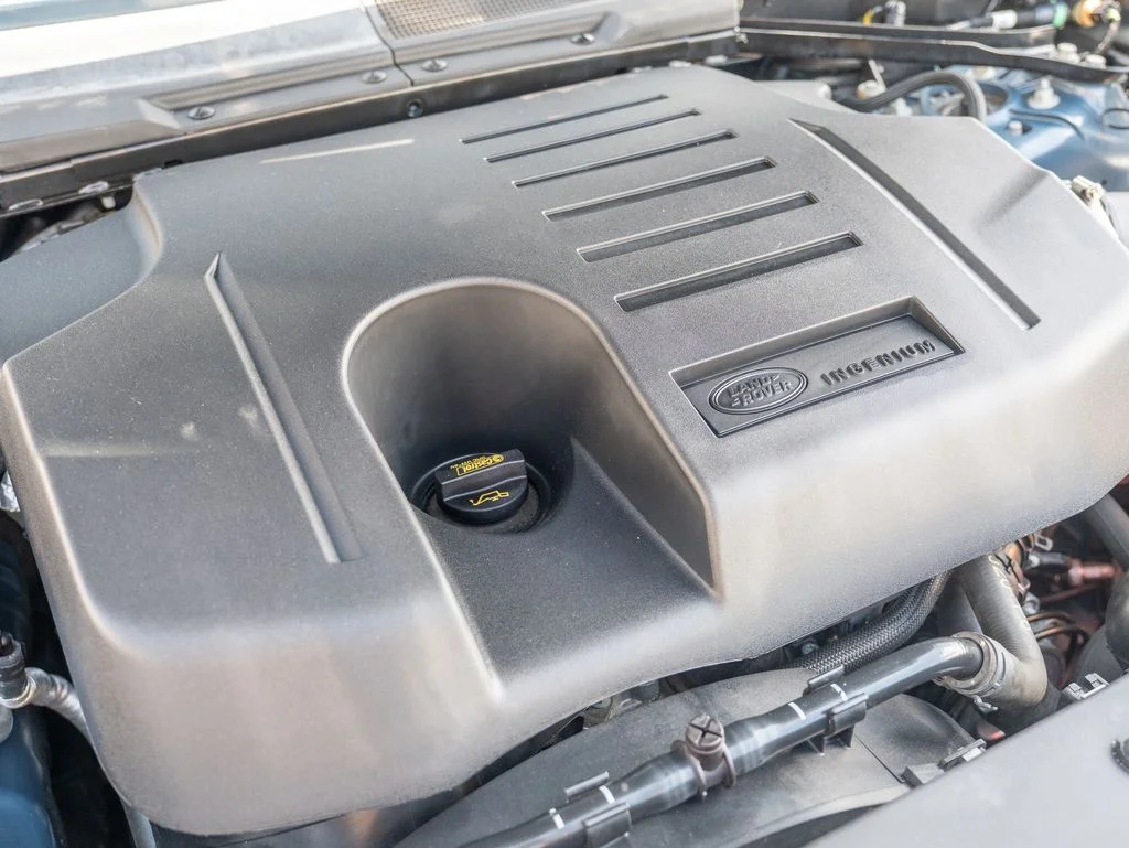 Used 2022 Blue Land Rover X-Dynamic HSE image 37