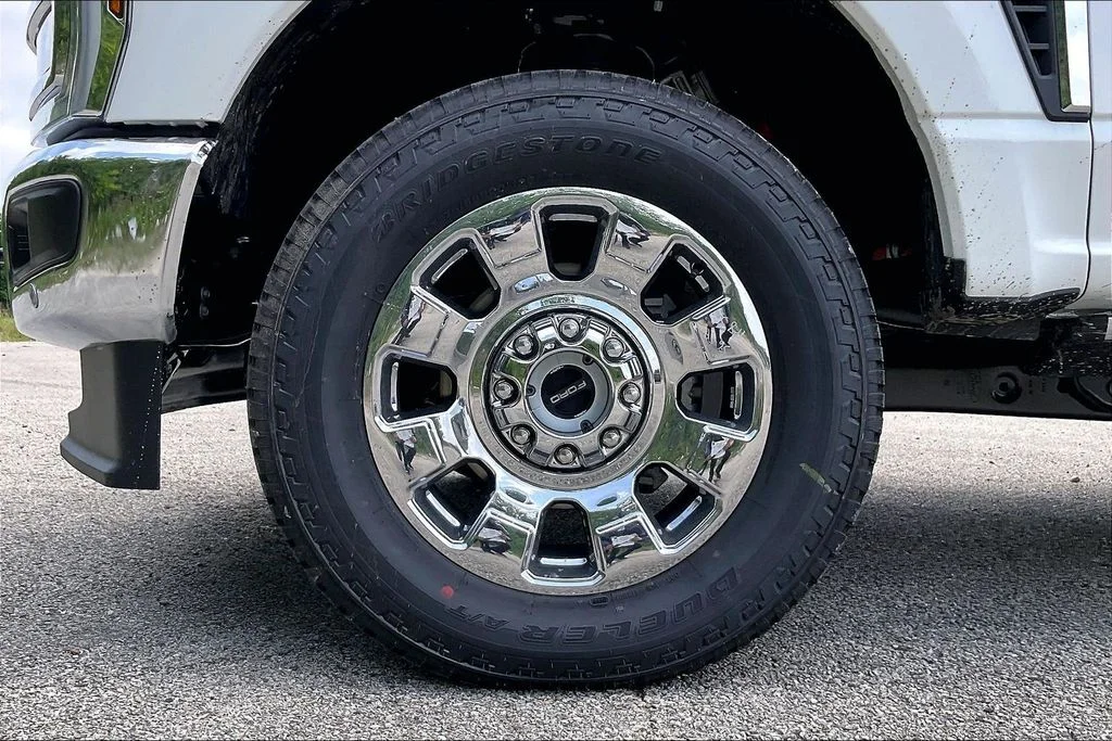 New 2026 Ford Super Duty F-250 King Ranch 4D Crew Cab