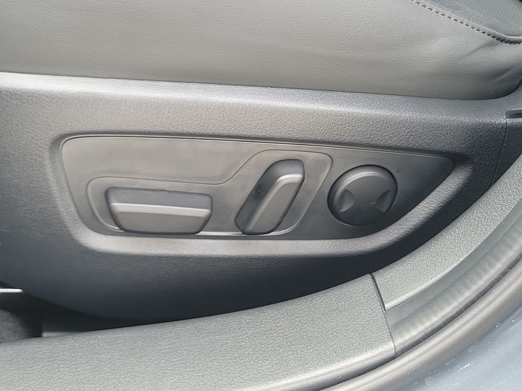 Used 2023 Gray Mazda 2.5 Turbo Premium Plus Package image 16