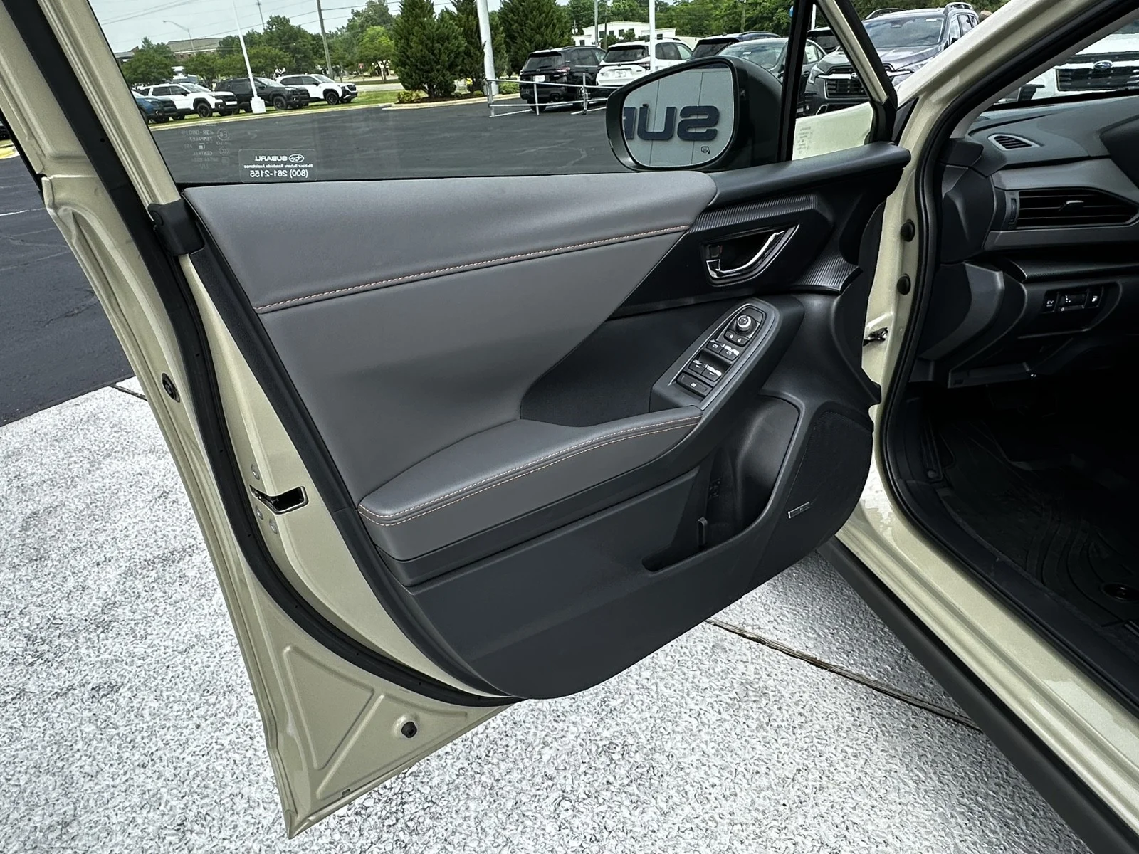 New 2026 SAND DUNE PEARL Subaru Limited Hybrid image 14