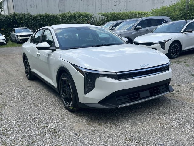 2026 Kia K4 EX