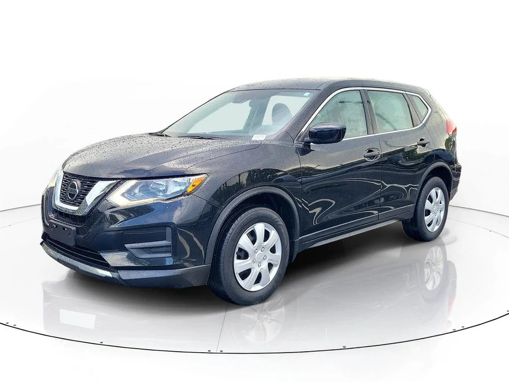 Used 2019 Black Nissan S image 4