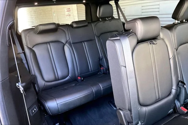 New 2026 Gray Jeep  image 17
