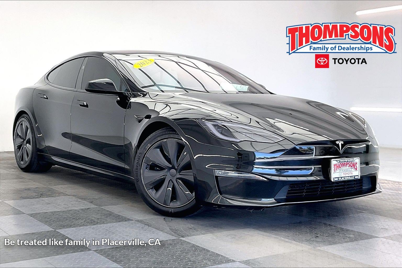 2023 Tesla Model S Standard Range's photo