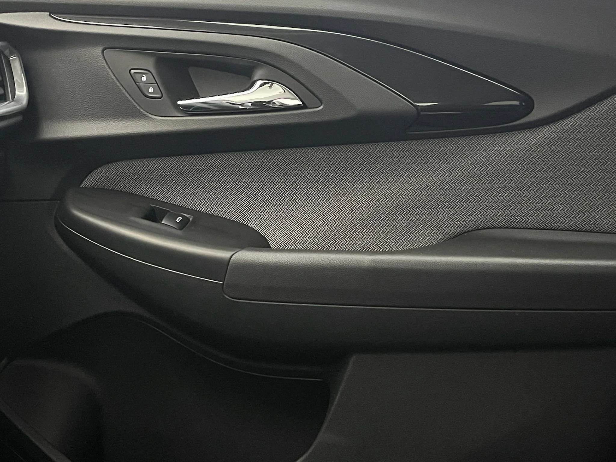 Used 2022 Mosaic Black Metallic Chevrolet LT image 38