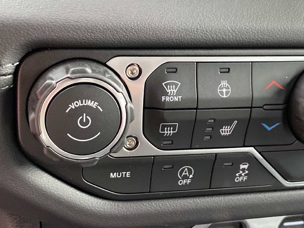 New 2026 Reign Exterior Paint Jeep Sahara image 15