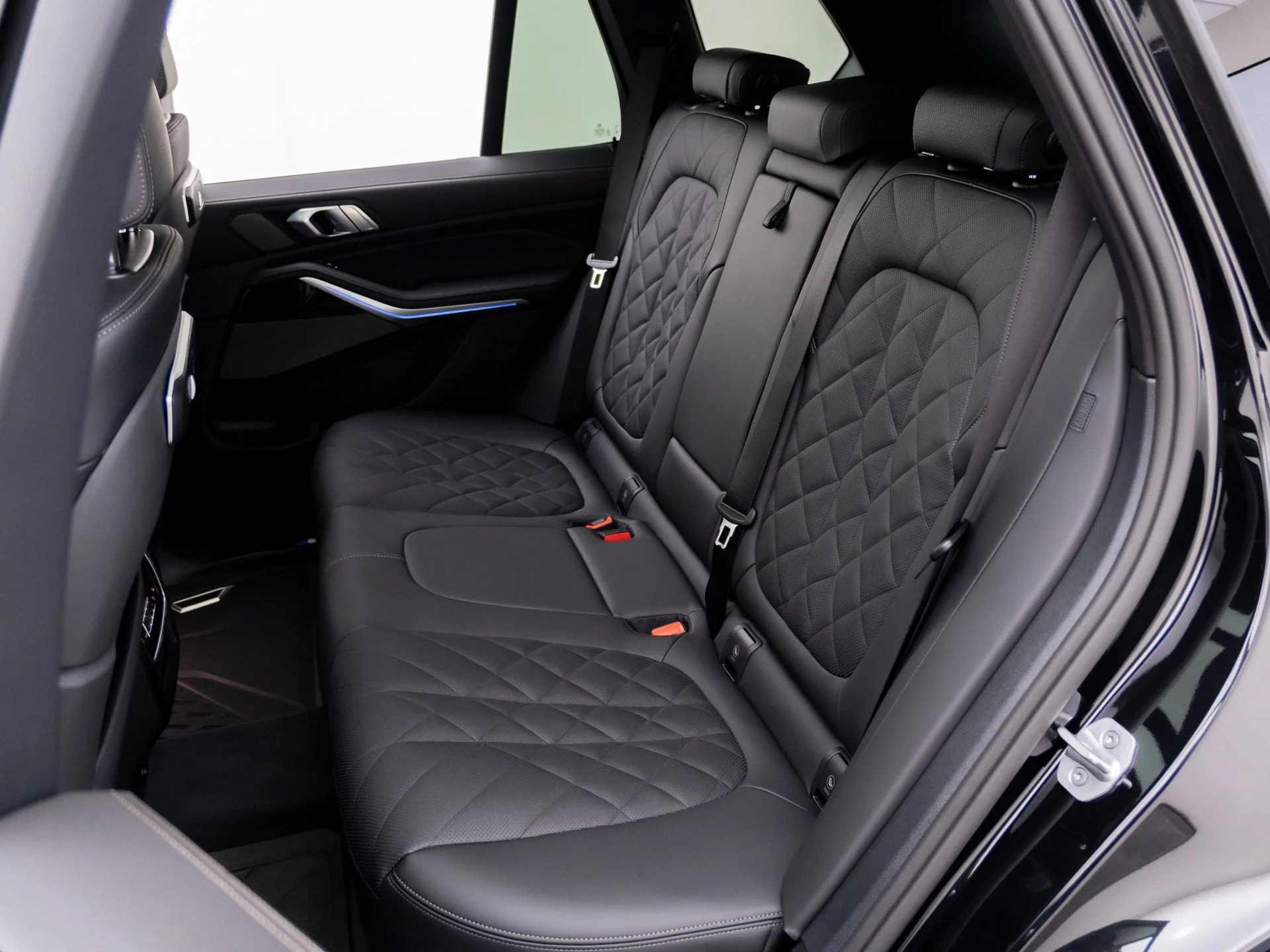 New 2026 Black BMW xDrive50e image 18