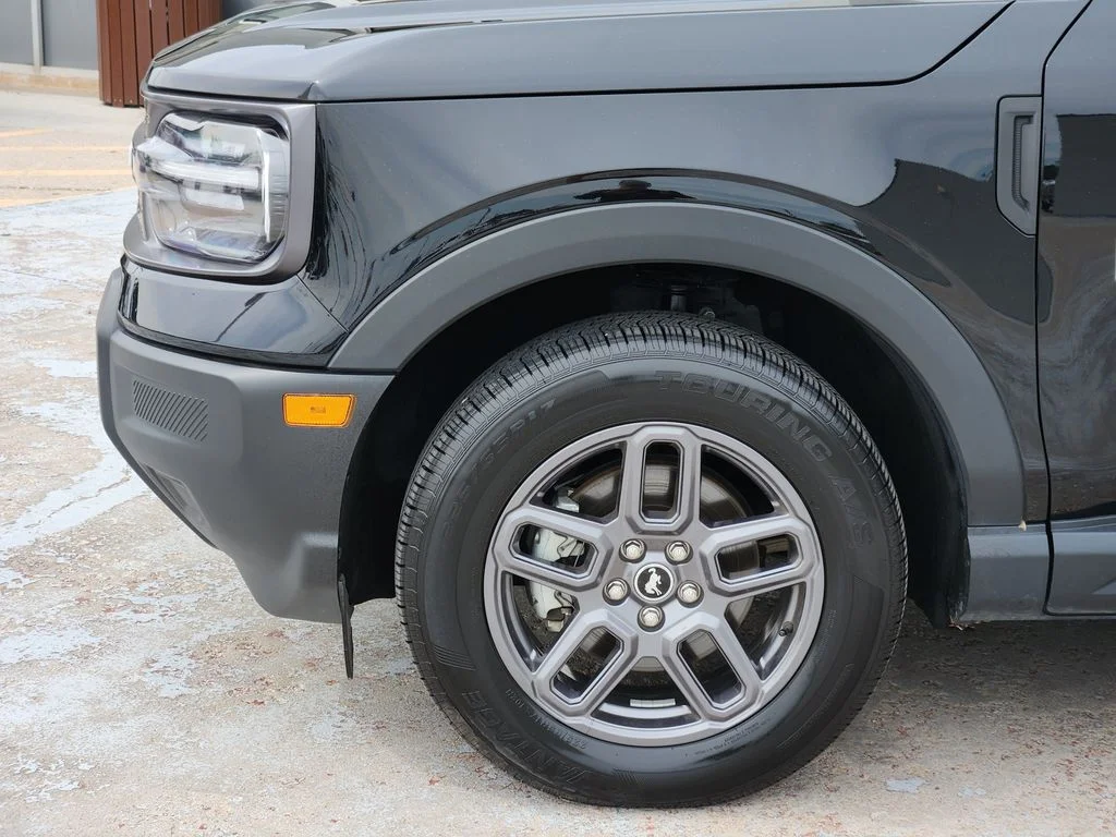 Used 2025 Shadow Black Ford Big Bend image 9
