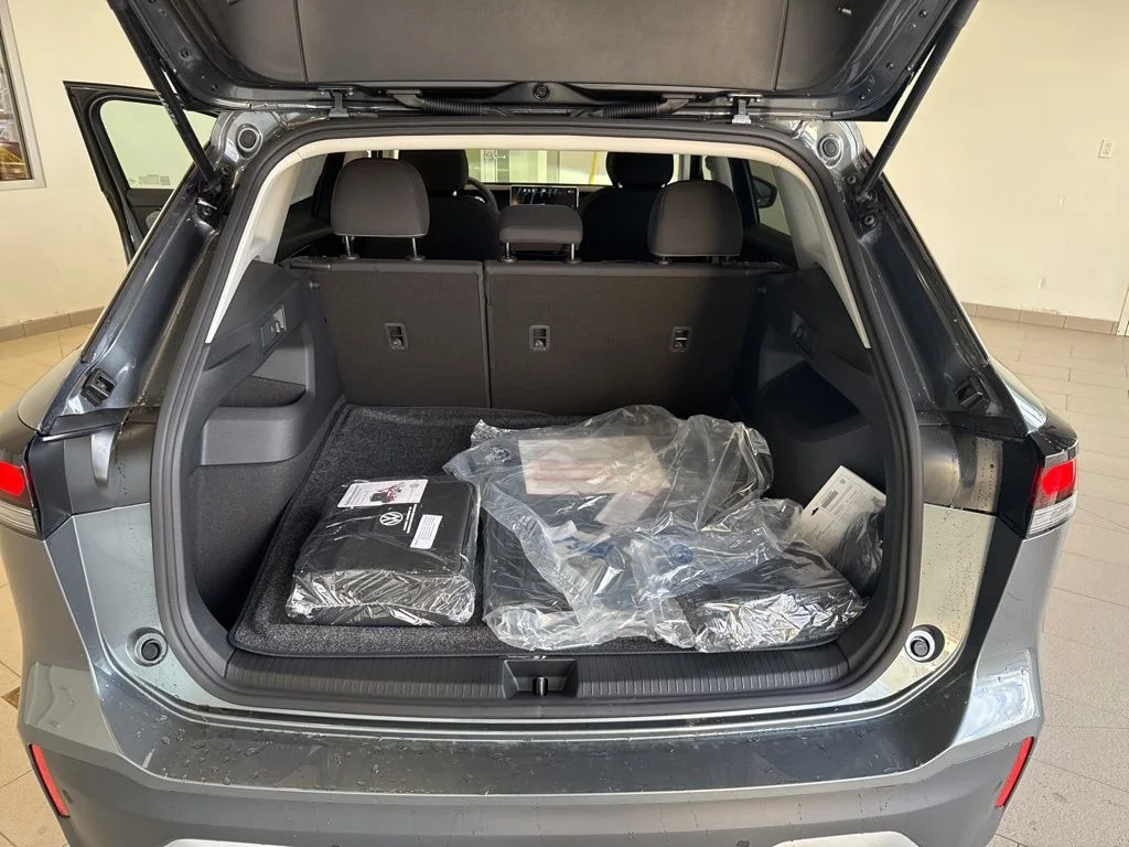 2026 Volkswagen Tiguan SE - Photo 16