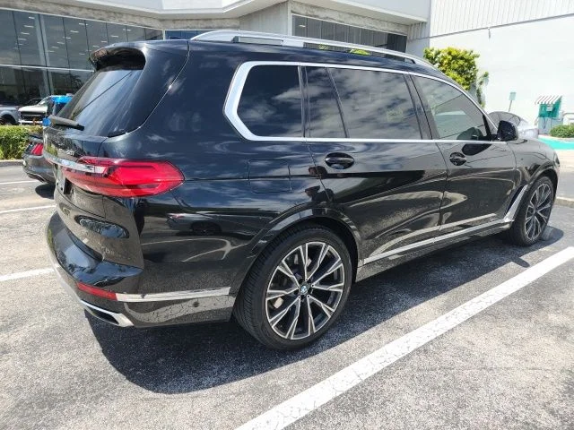 Used 2019 Black Sapphire Metallic BMW xDrive50i image 4