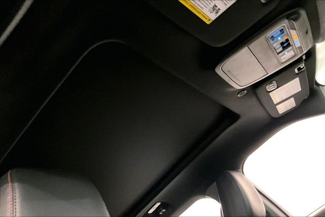 2025 Ford Explorer ST - Photo 20