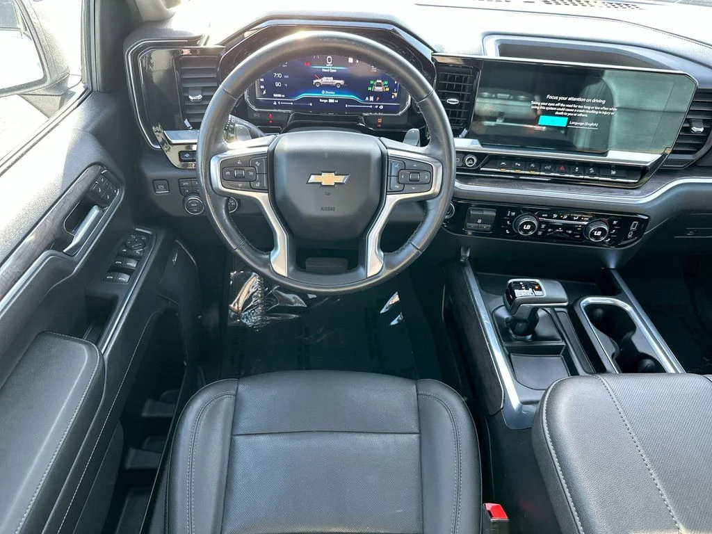 Used 2023 White Chevrolet LTZ image 10