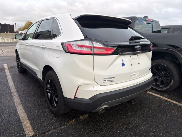 Used 2020 White Ford SEL image 4