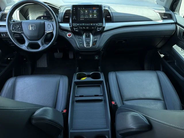 Used 2024  Honda EX-L image 18