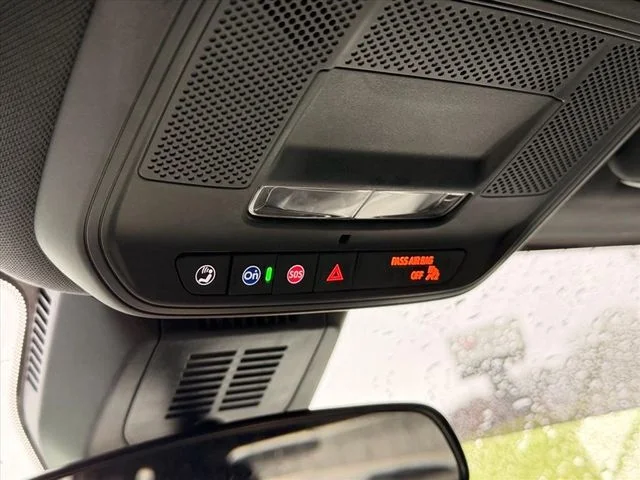 Used 2025 Green Chevrolet LT image 22