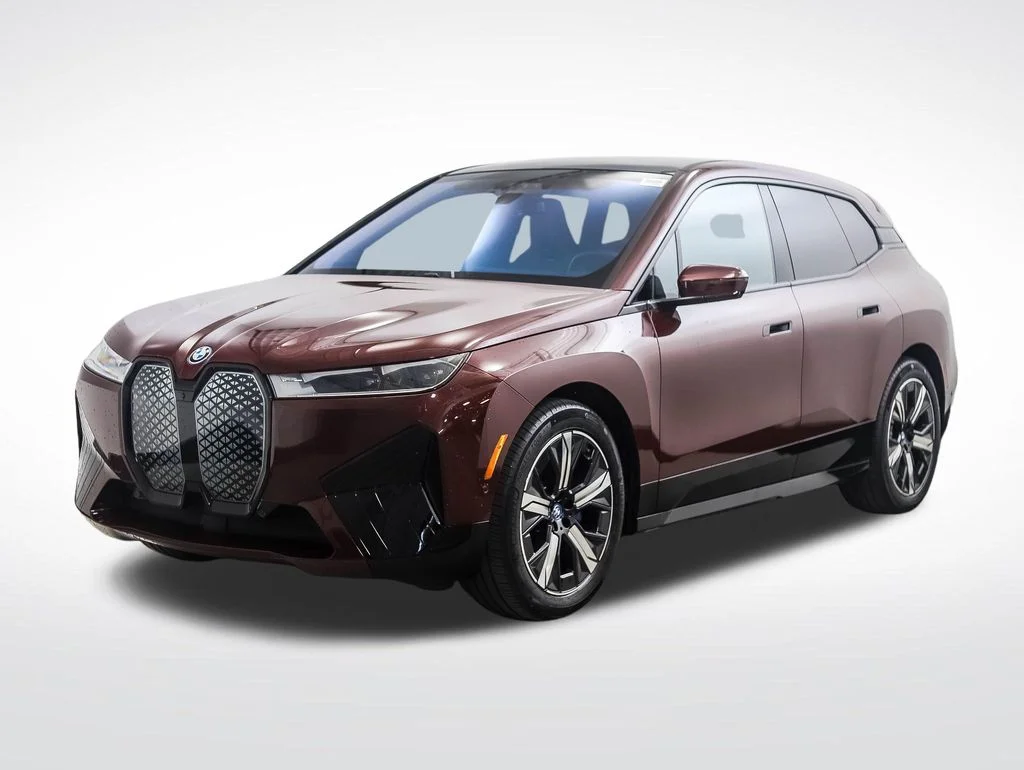 2023 BMW iX xDrive50's photo