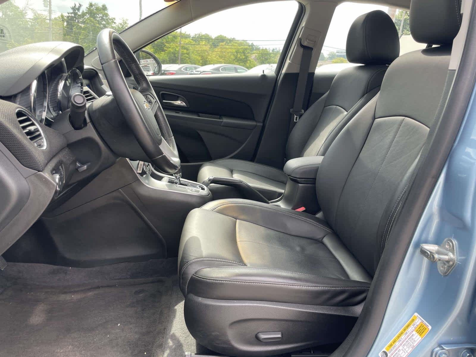 Used 2011 Ice Blue Metallic Chevrolet LTZ image 21