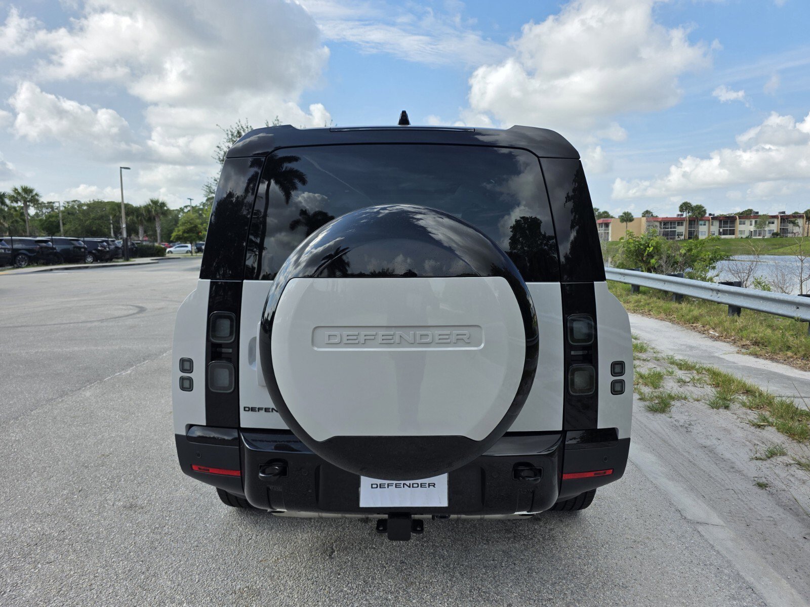 New 2026 Borasco Grey Land Rover P300 S image 6