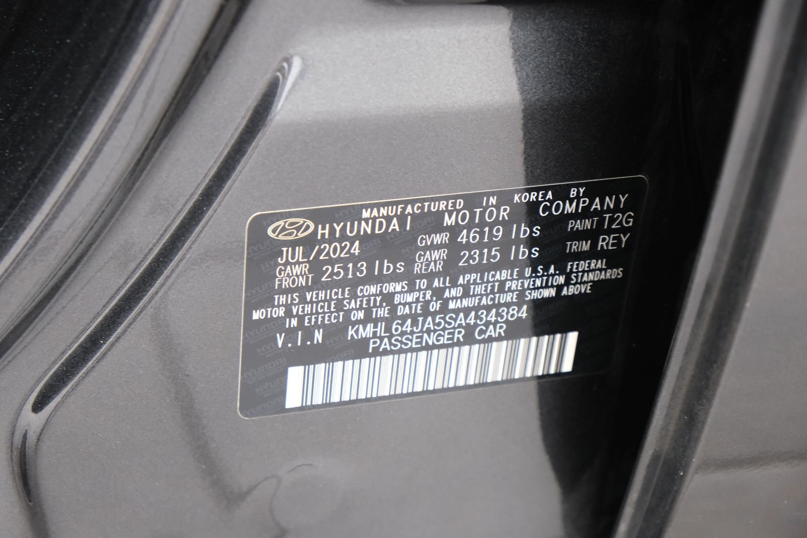 Used 2025 Portofino Gray Hyundai SEL image 32