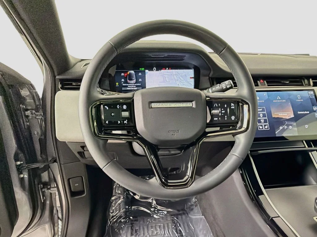 Used 2026 Gray Land Rover S image 11