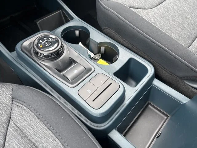 New 2026 Oxford White Ford XLT image 27