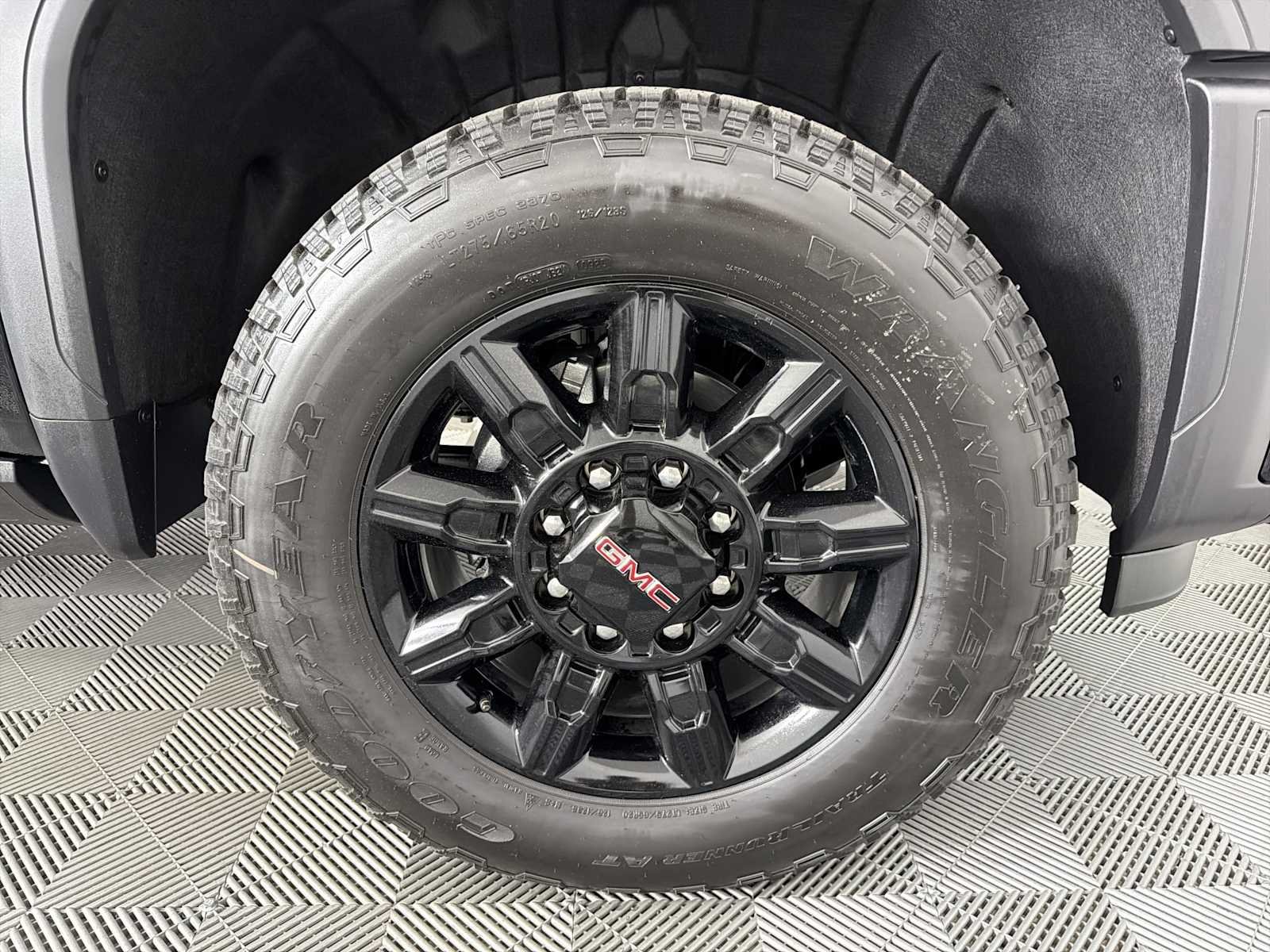 2026 GMC Sierra 2500HD AT4 - Photo 10