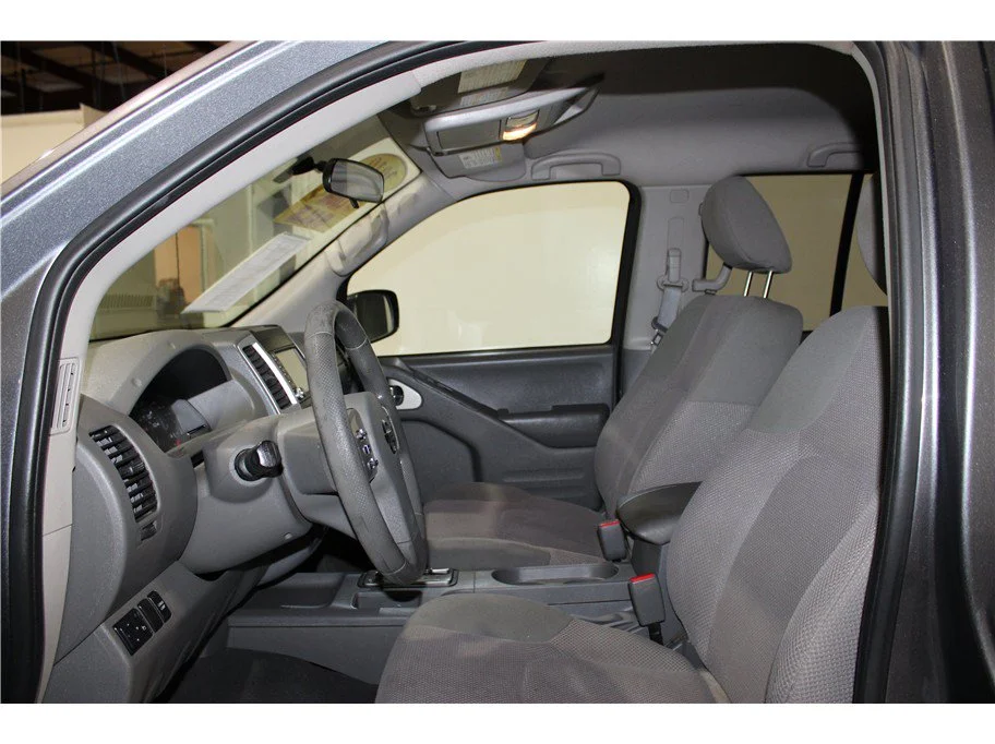 2019 Nissan Frontier SV - Photo 10