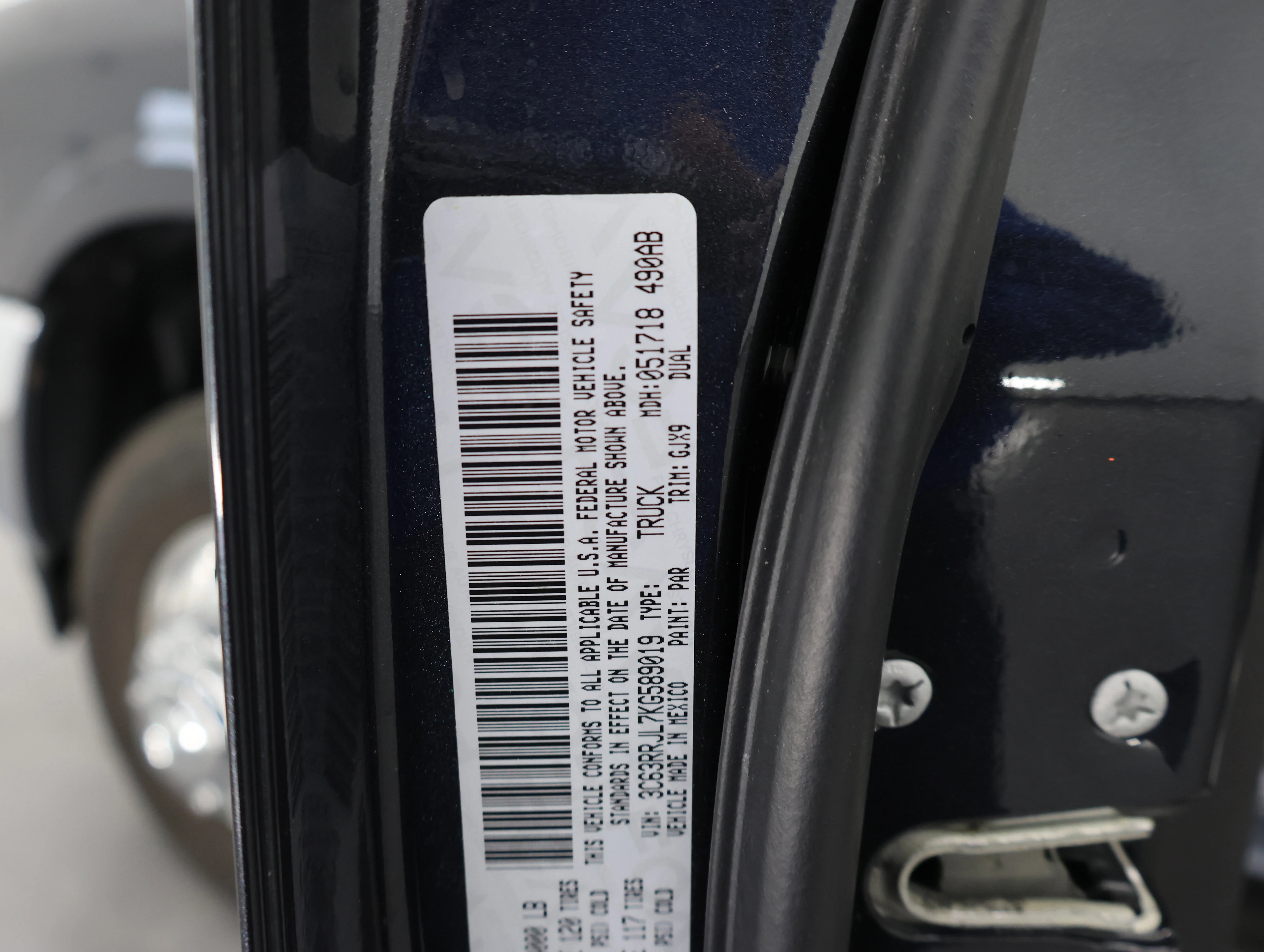 Used 2019 Maximum Steel Metallic Clearcoat Ram Laramie image 66