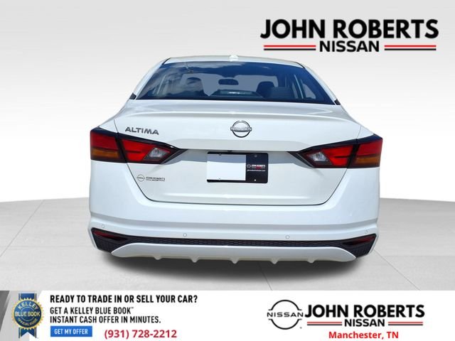 2025 Nissan Altima S - Photo 15
