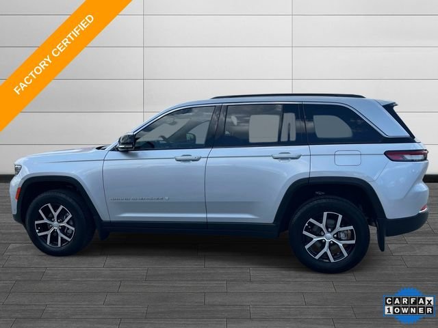 Used 2025 Silver Jeep Limited image 7