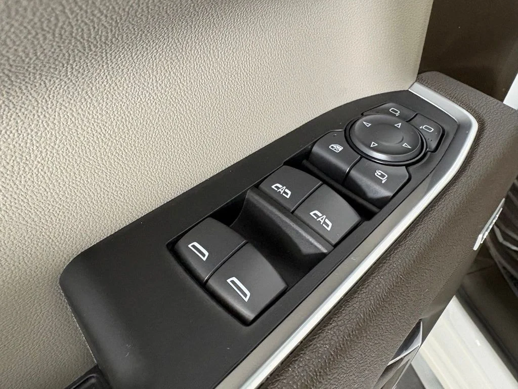 Used 2026 White Chevrolet LTZ image 21
