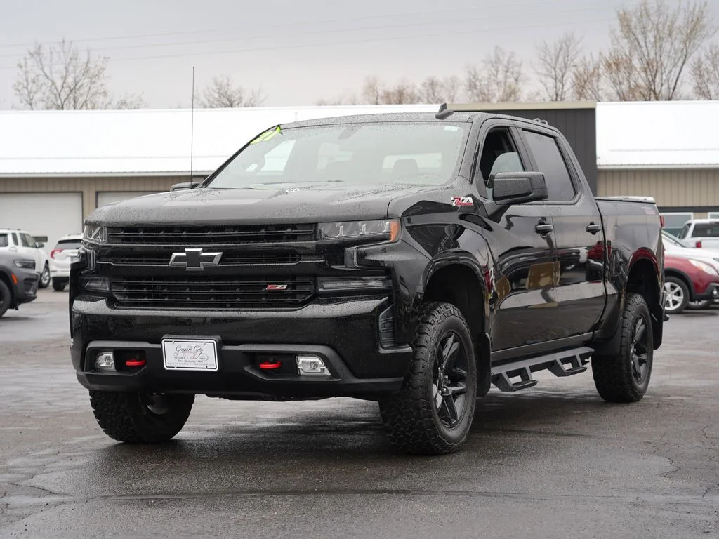 Used 2021 Black Chevrolet LT Trail Boss image 7