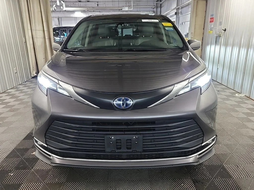 Certified Used 2022 Gray Toyota XLE image 12