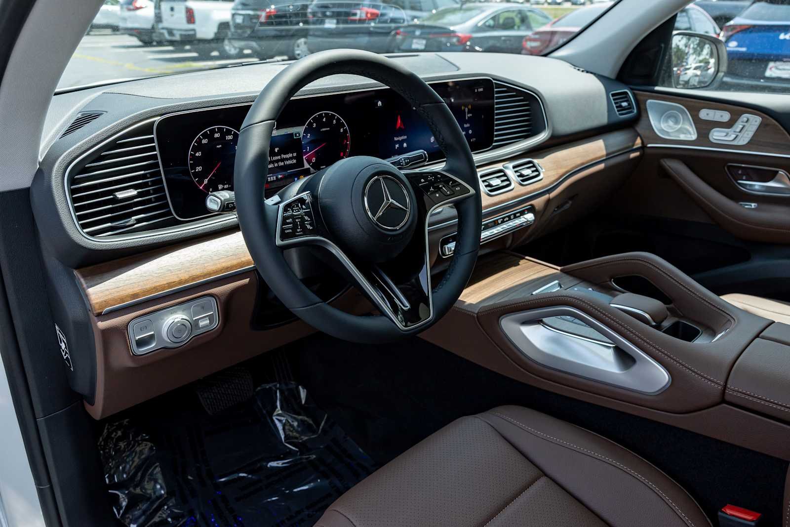 New 2026 Polar White Mercedes-Benz GLE 350 image 14