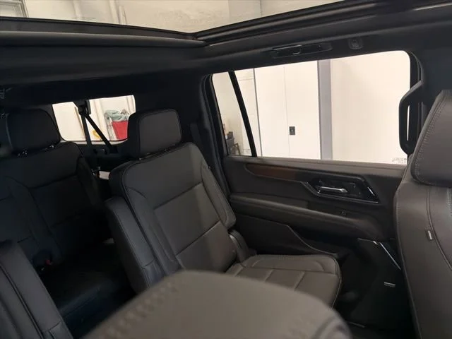 2026 GMC Yukon XL Denali - Photo 34