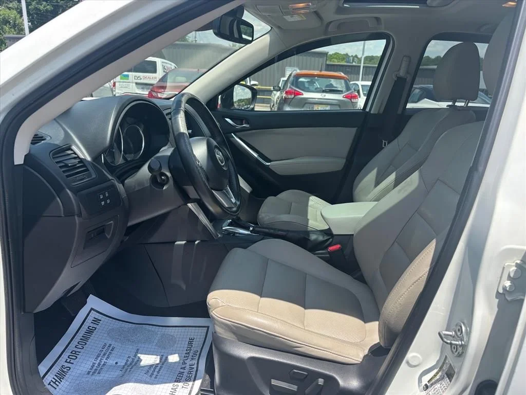 Used 2015 White Mazda Grand Touring image 12