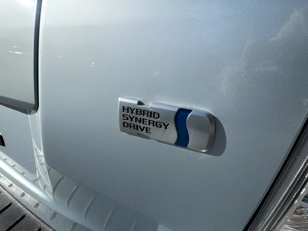 Used 2013 Blue Toyota Two image 28