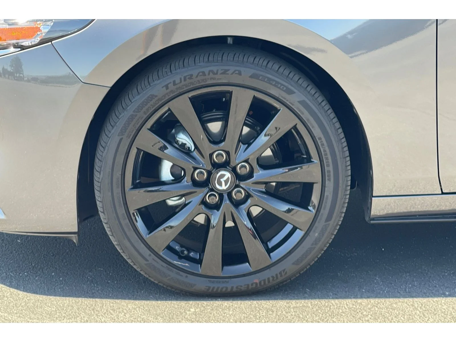 Used 2025 Machine Gray Metallic Mazda Select image 42