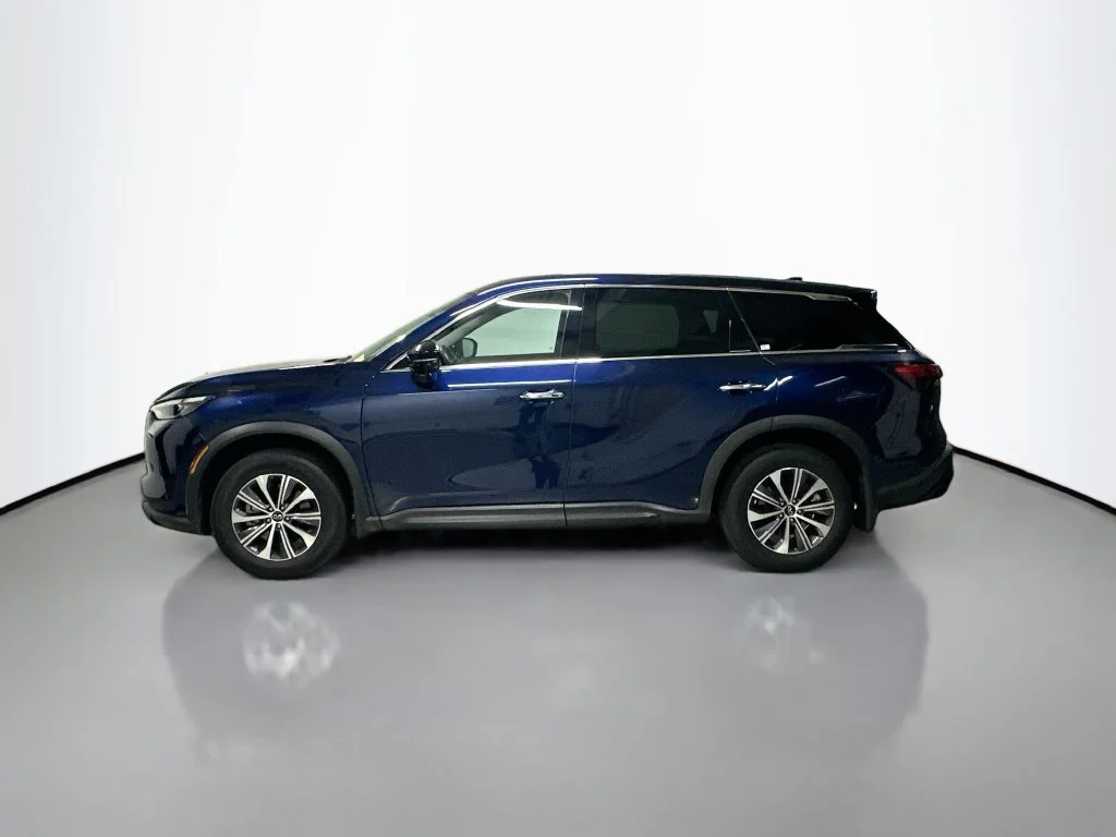 Used 2024 Blue INFINITI PURE image 2
